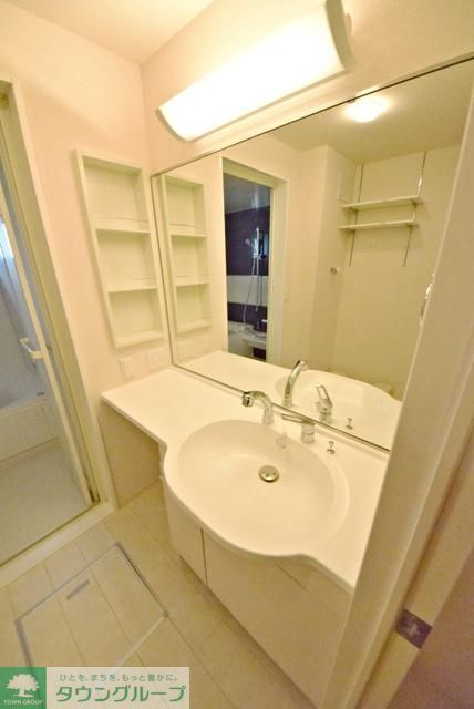 洗面設備　嬉しい独立洗面台