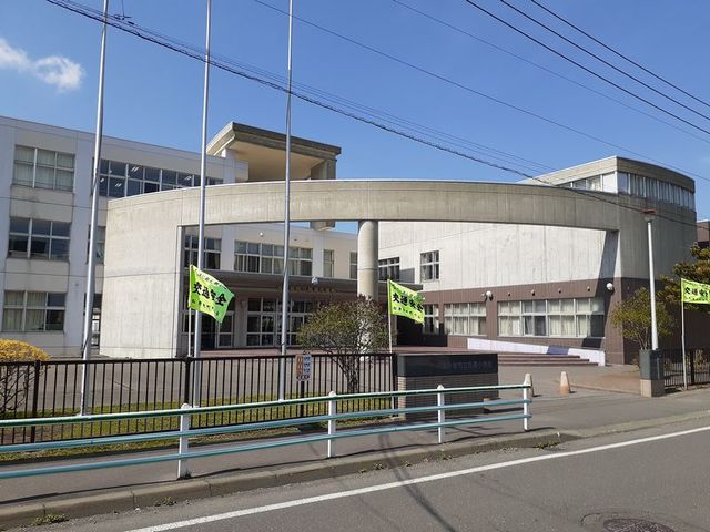 小学校　拓勇小学校（小学校）まで450m