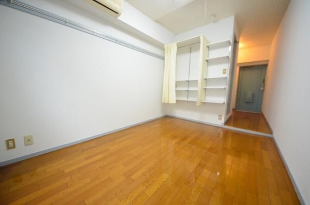 居室・リビング　～別部屋参考画像～