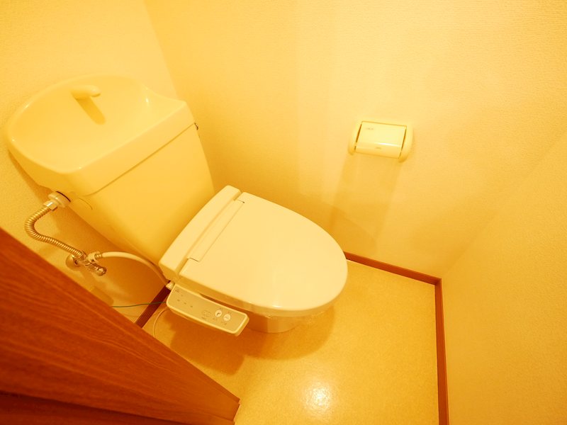 トイレ　ウォシュレット