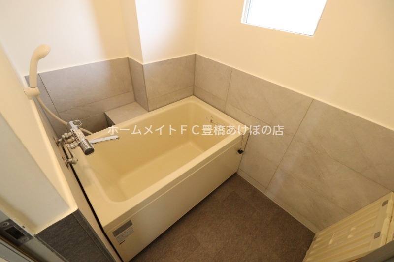 バス・シャワールーム　同型別部屋