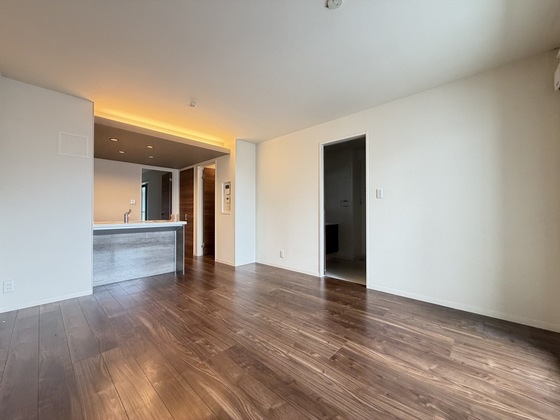 居室・リビング　※別部屋の写真です