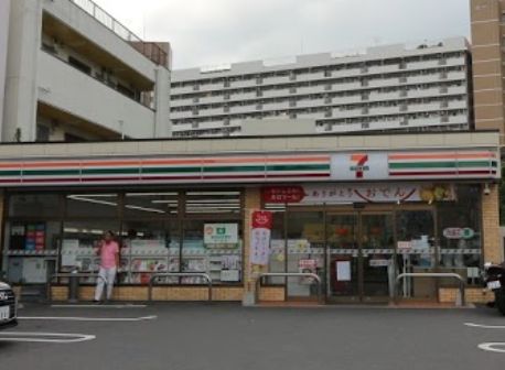 コンビニ　セブンイレブン 江東北砂5丁目店（コンビニ）まで219m