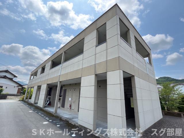 エントランス　外観写真（昼）