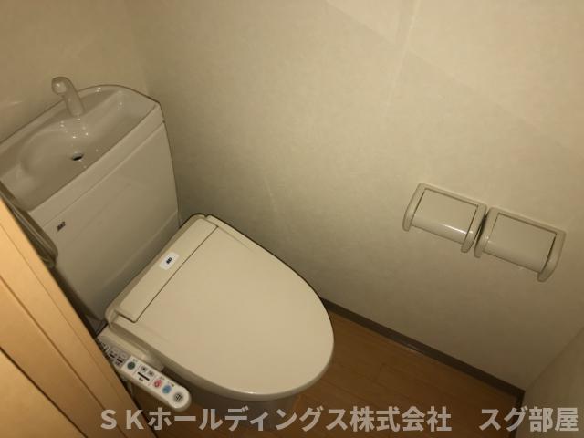 トイレ　シャワー付トイレ