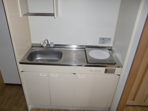 キッチン　※別部屋の写真です