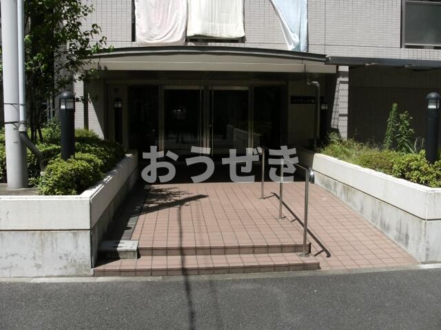 エントランス　?