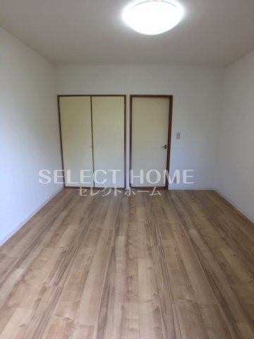 居室・リビング　使いやすい居間です 同型タイプ