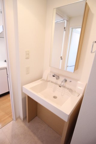 洗面設備　※参考写真