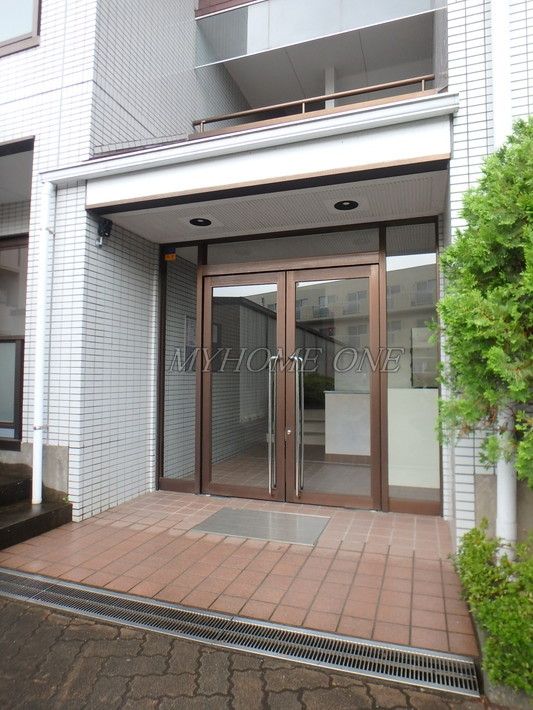 エントランス　エントランス