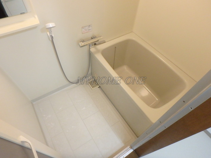 バス・シャワールーム　風呂