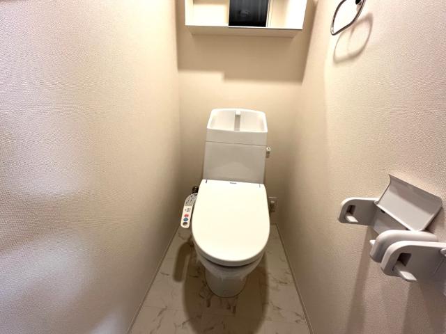 トイレ　トイレ