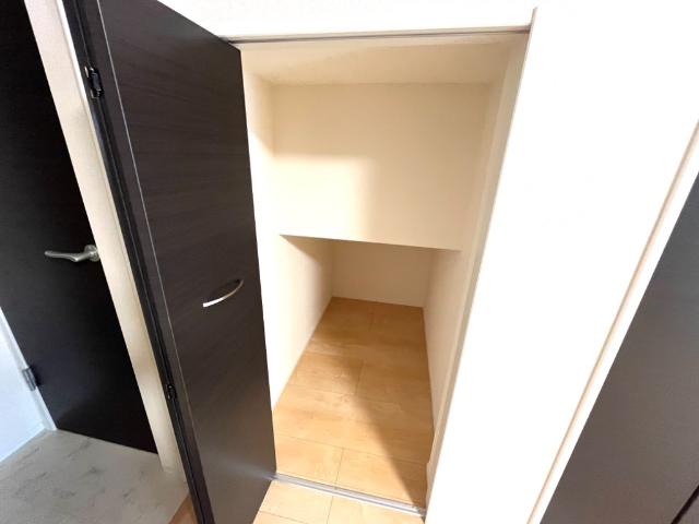 収納　リビング収納