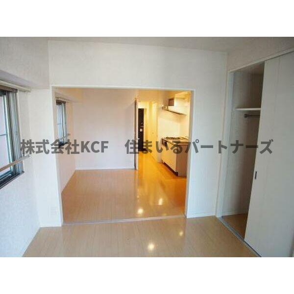 居室・リビング　ゆったりとした居間です