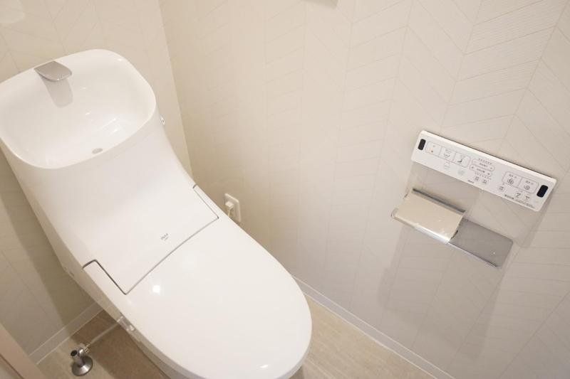 トイレ　トイレ