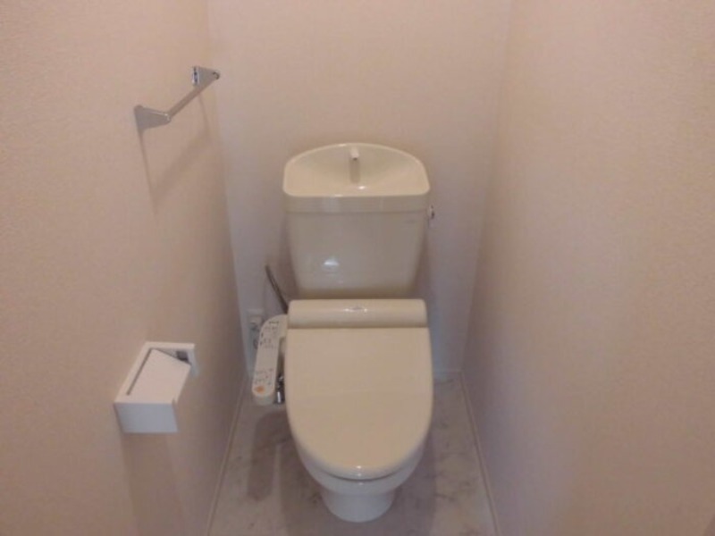 トイレ　図面と現状に相違がある場合には現状を優先