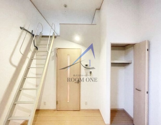 居室・リビング　洋室のお部屋です。