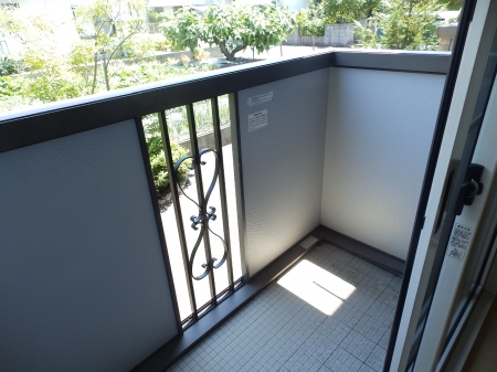 バルコニー　広々としたバルコニーです