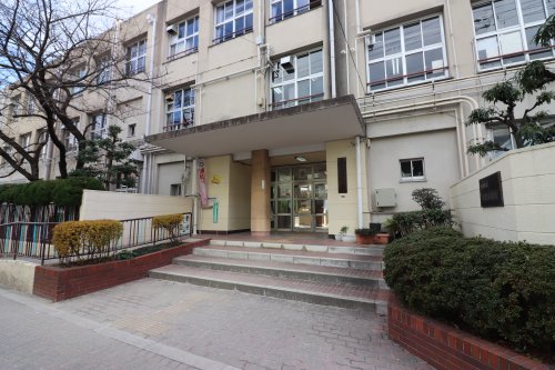 小学校　大阪市立成育小学校（小学校）まで390m