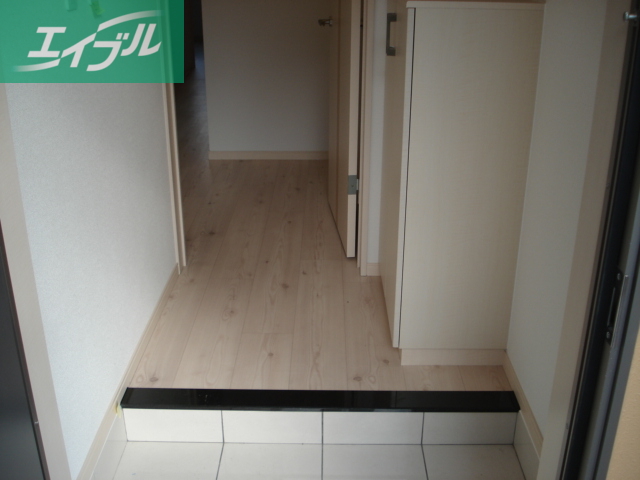 玄関　玄関（イメージ）