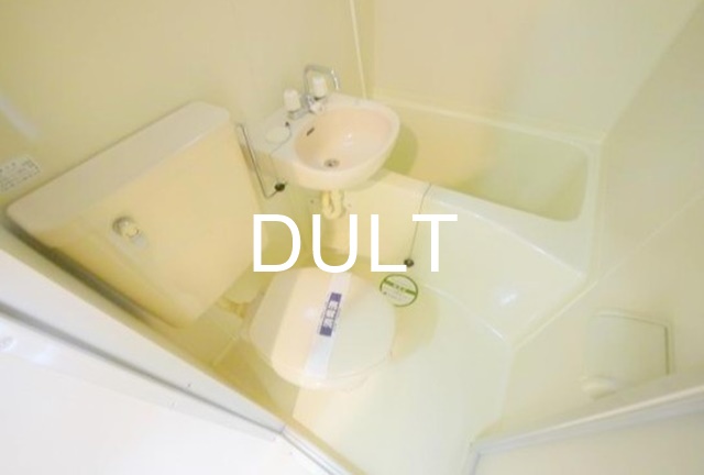 バス・シャワールーム　バスルームです。