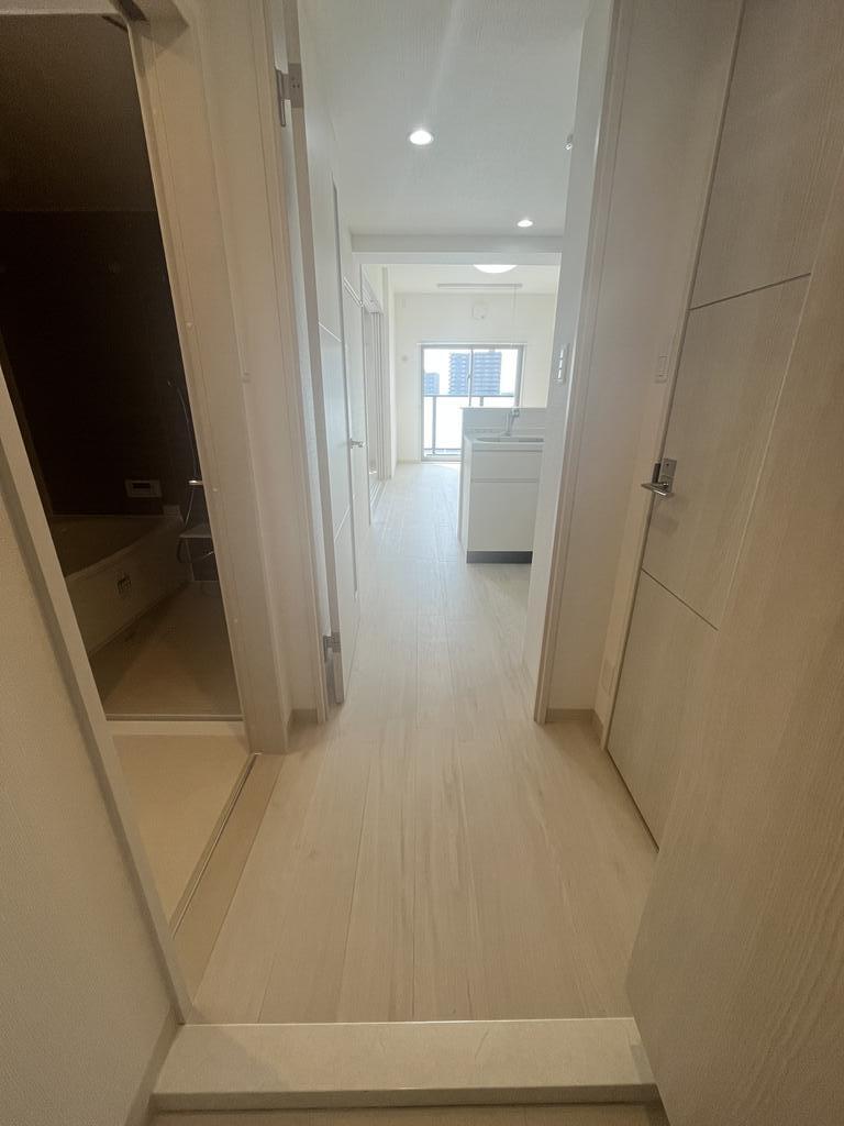 玄関　※同建築物別部屋(同仕様)