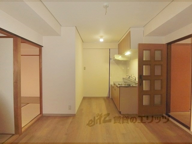 居室・リビング　リビング