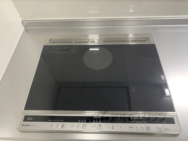 キッチン　コンロ