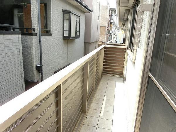 バルコニー　南向きバルコニー！