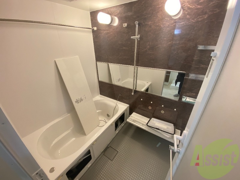 バス・シャワールーム