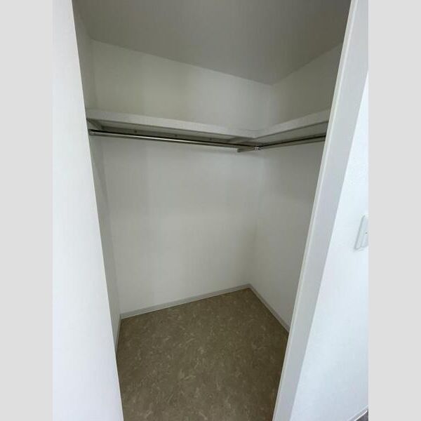 収納　シューズボックス