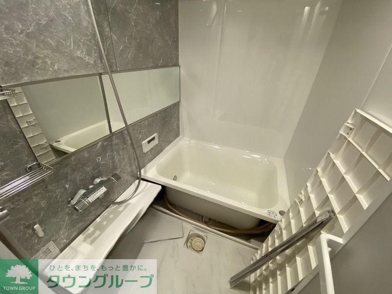 バス・シャワールーム　バス