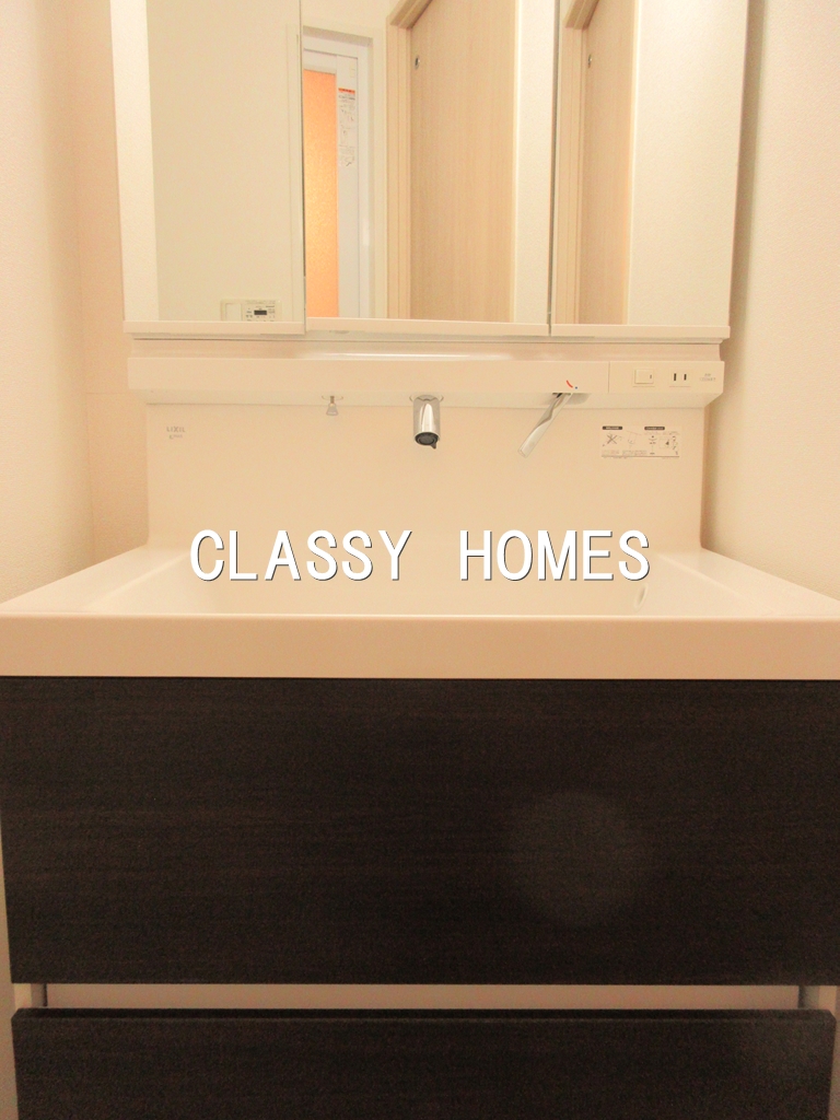 洗面設備　2018年竣工　アンティエメゾン：洗面台