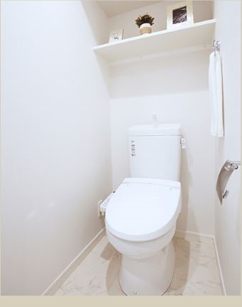 トイレ　ウォシュレット完備