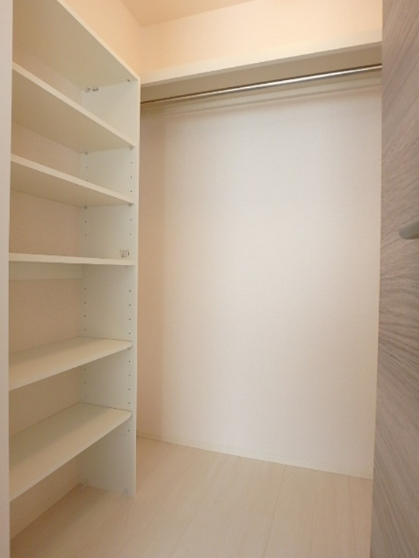 収納　図面と現状に相違がある場合には現状を優先