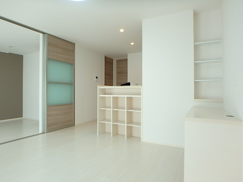 居室・リビング　図面と現状に相違がある場合には現状を優先