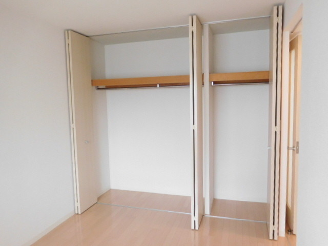 収納　壁一面の収納です