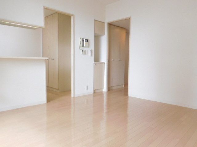 居室・リビング　お部屋も南向きで大変明るい