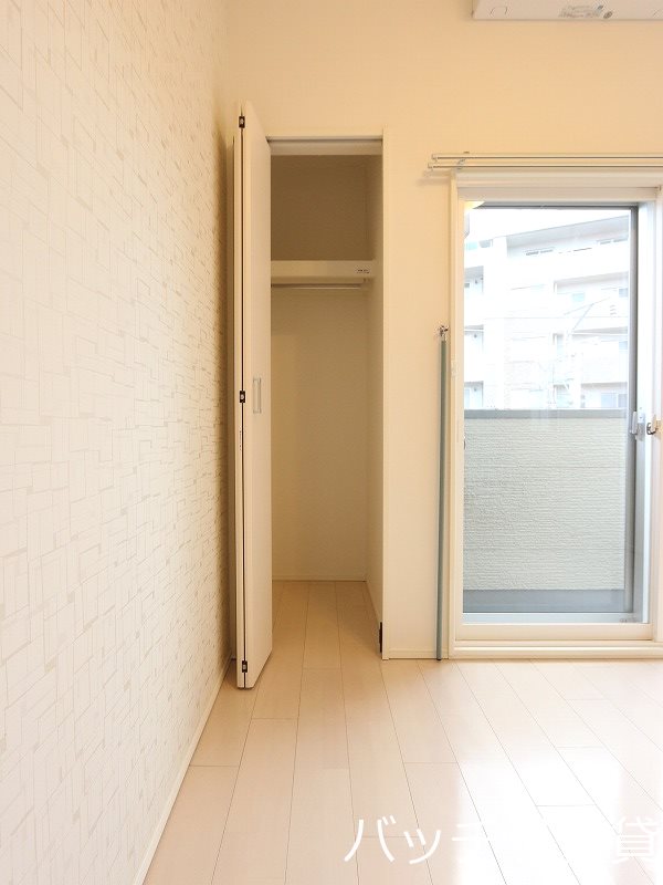 収納　同型タイプの為、現状を優先致します。