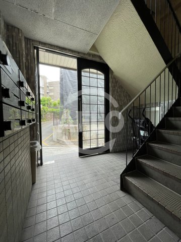 ロビー　ルネ北畠　ロビー