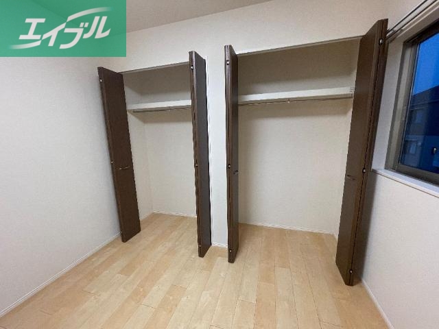 収納　クローゼット