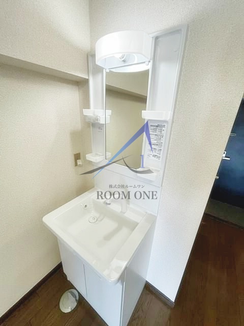 洗面設備　洗面台です。