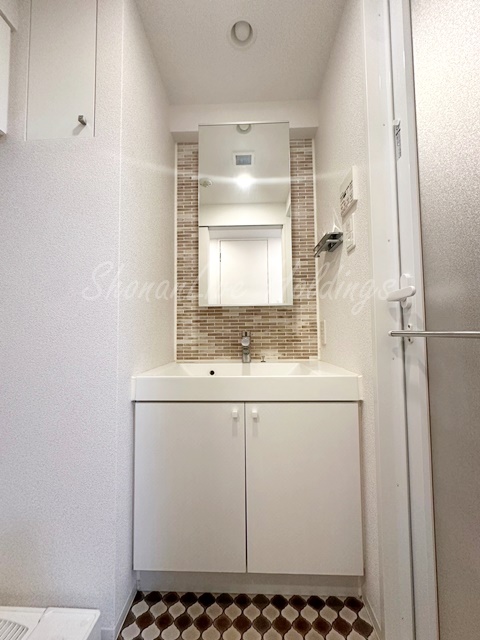 洗面設備　嬉しい独立洗面台付き♪