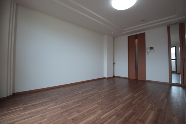 居室・リビング　※別室の参考写真の為、現況優先です。