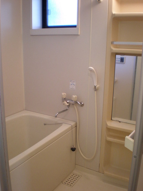 バス・シャワールーム　風呂