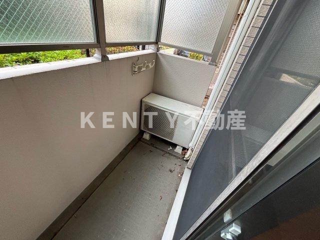 バルコニー　開放的で明るい空間を演出してくれるバルコニーです