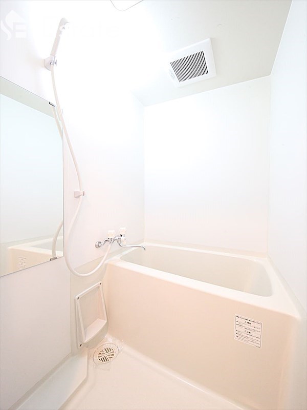 バス・シャワールーム　バスルーム