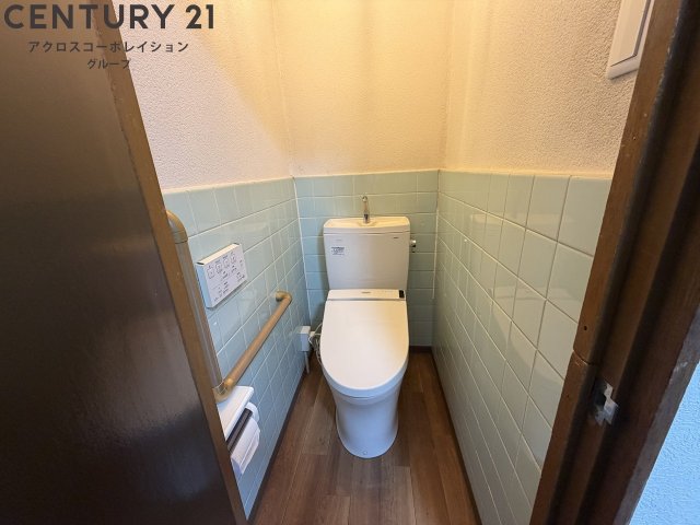 トイレ　広いトイレ