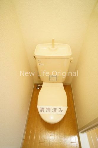 トイレ　独立したトイレ空間は清潔で快適です☆