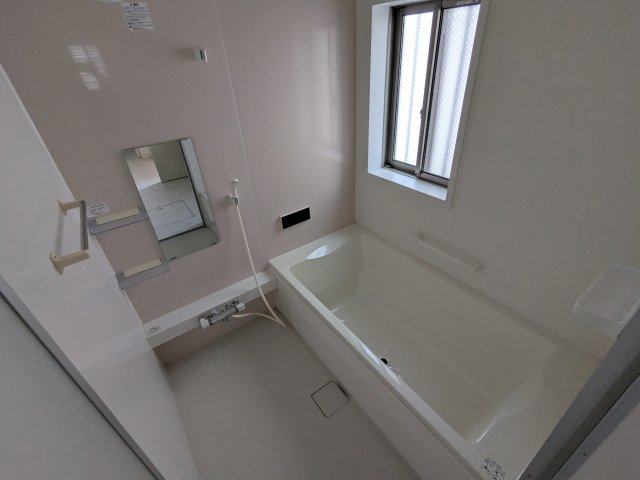 バス・シャワールーム　港区善進町戸建